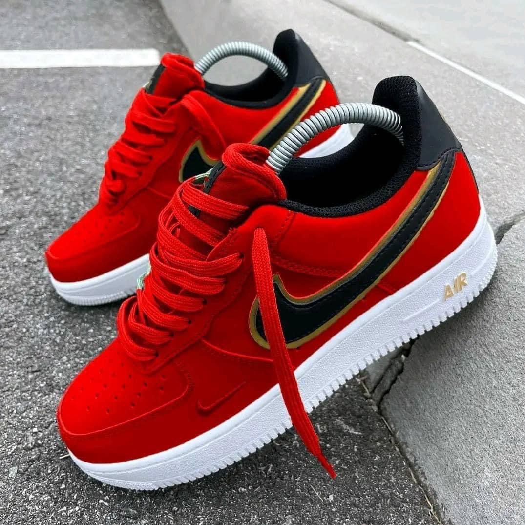 Red Hand Painted Shoes AF023