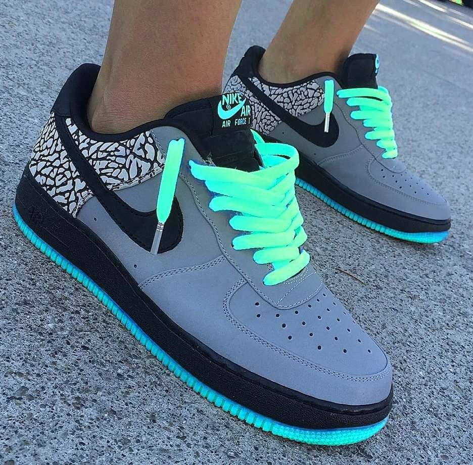 Special GreyPainted Shoes AF1206