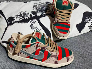 FR Dunk SB Low Shoes