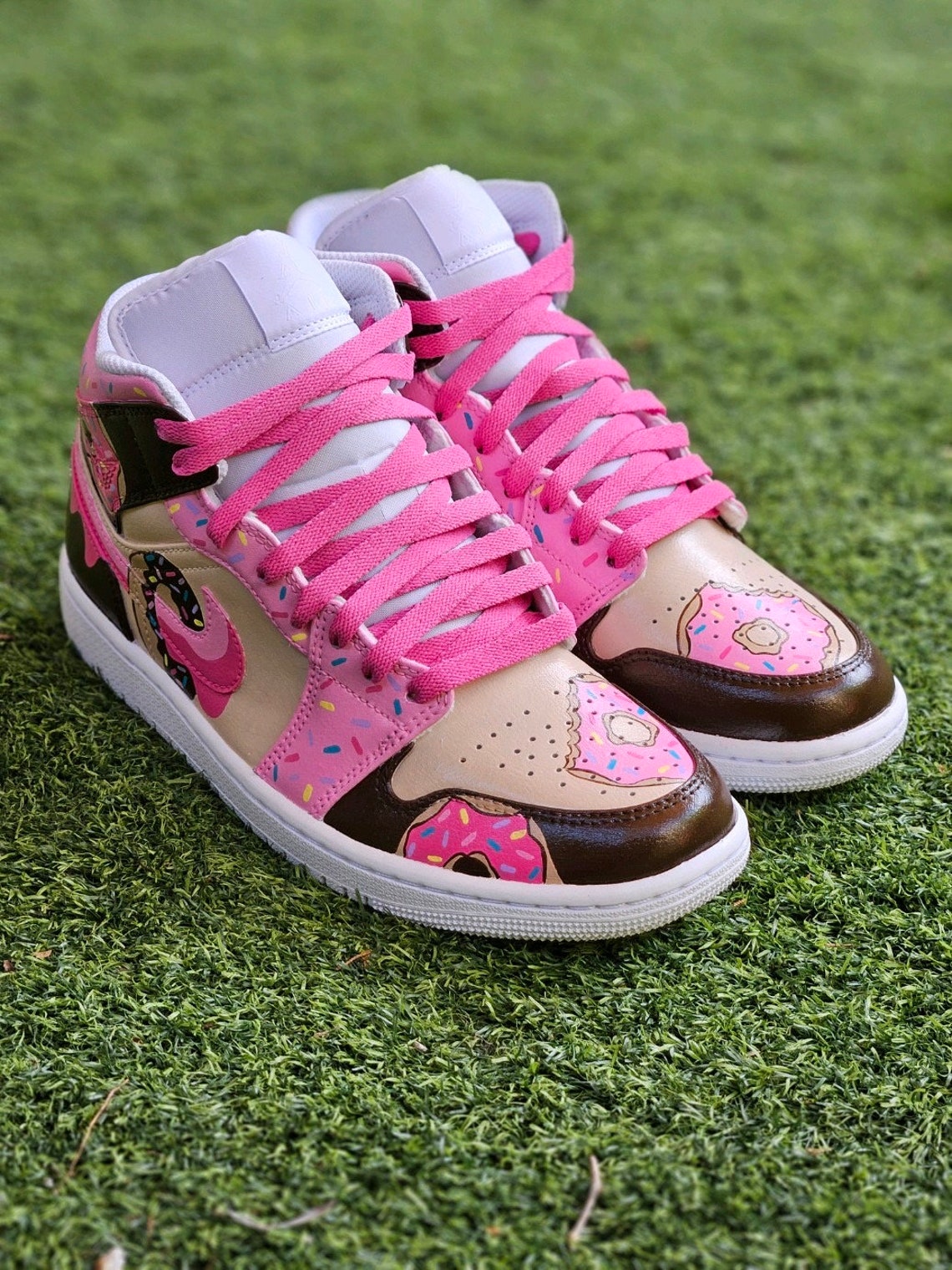 DONUTS Hand paintedJd1s Sneakers