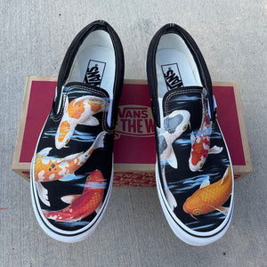 Goldfish koi Classic Slip-On Shoes