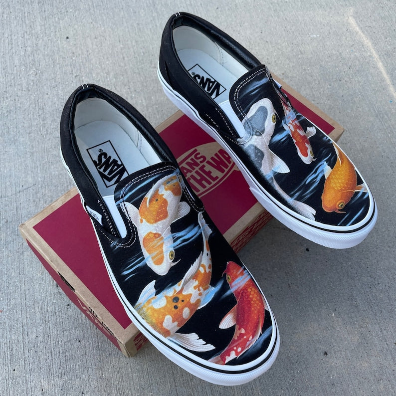 Goldfish koi Classic Slip-On Shoes