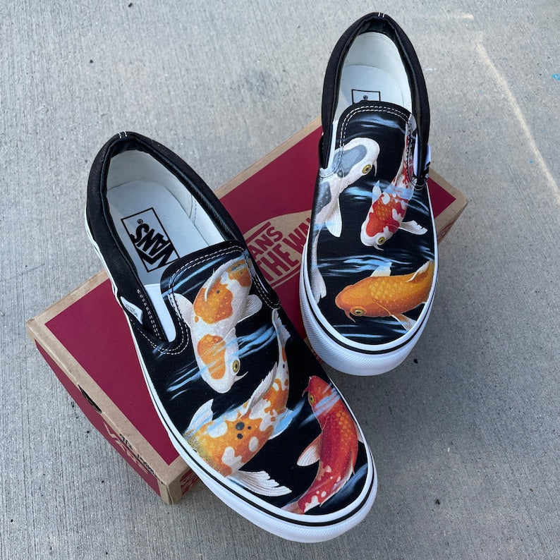 Goldfish koi Classic Slip-On Shoes